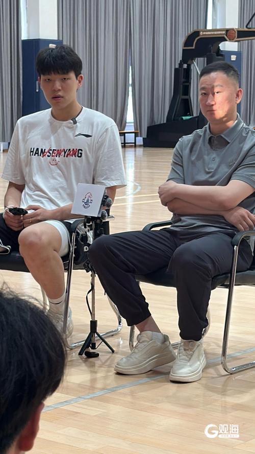 杨瀚森工作室：在每一场全力以赴的比赛中找到属于自己的节奏