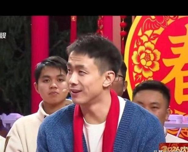 不容易！记者：赵继伟此前伤到腰，一度要吃止痛药才能登场