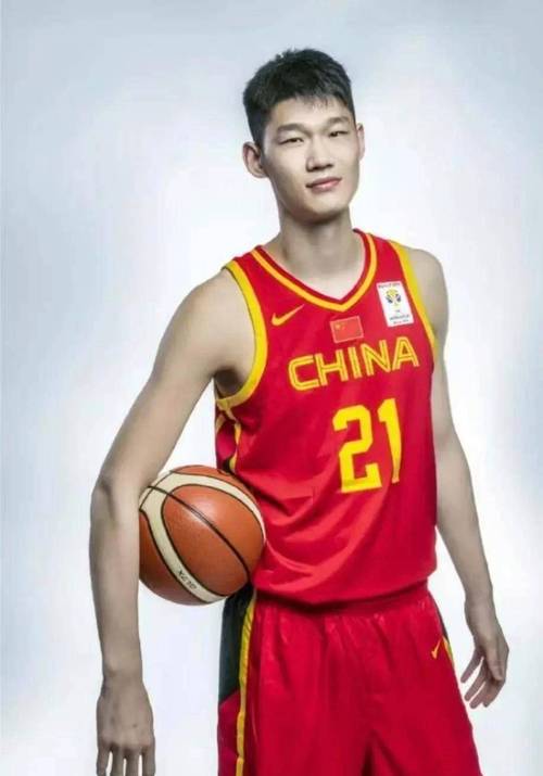 CBA官方：胡金秋当选第三期月最佳国内球员塔克月最佳外援