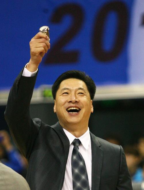 何时复出执教李春江正面回应李楠即将走向前台春哥却难替杜锋