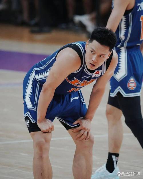 李弘权23分！大鲨鱼主场力擒天津，豪取联赛15连胜！