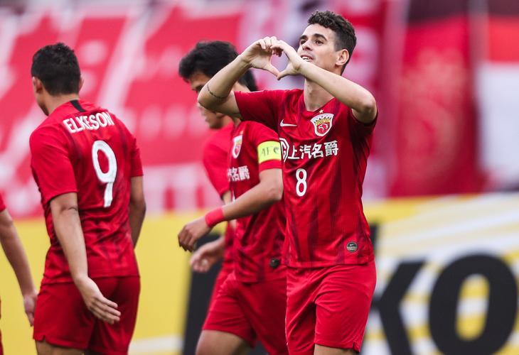 天壤之别！上海半场三分15中8&命中率53.3%天津20中5&命中率25%