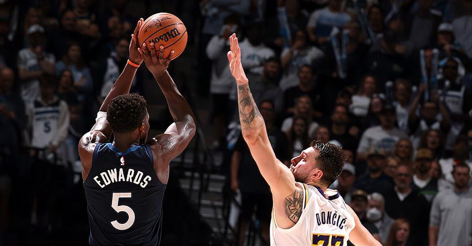湖人vs森林狼詹姆斯隔扣，nba湖人对森林狼？
