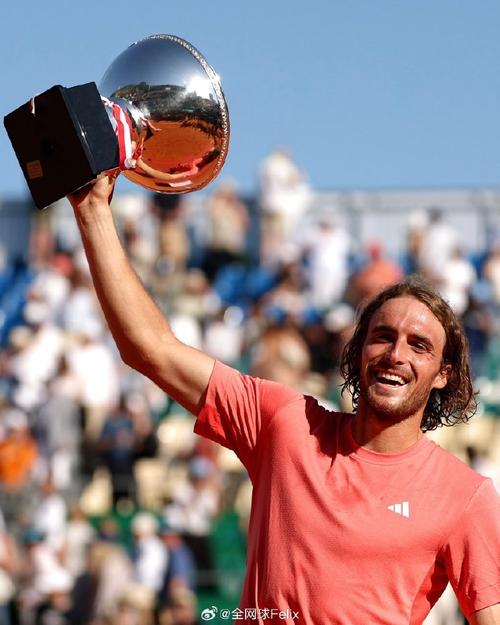 ATP马德里大师赛第三轮：西西帕斯战胜梅里达，下轮将战鲁德